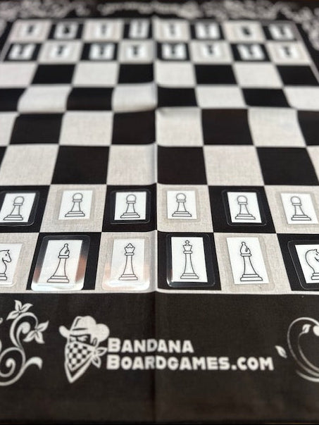 Ultralight Bandana Chess Set